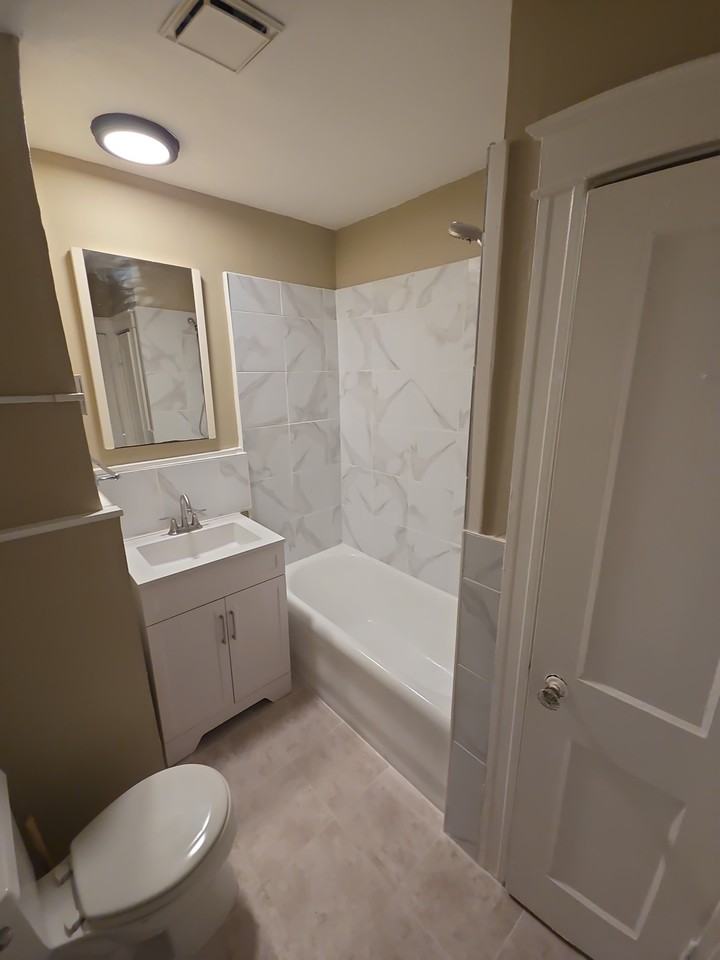 5437 Torresdale Ave #2 - Photo 6 of 10