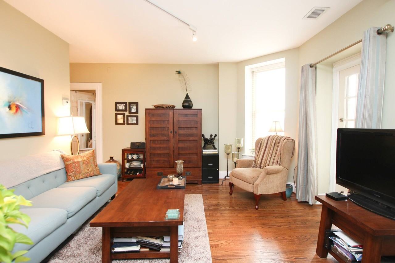 1325 13th St Nw #405 - Photo 2 of 8