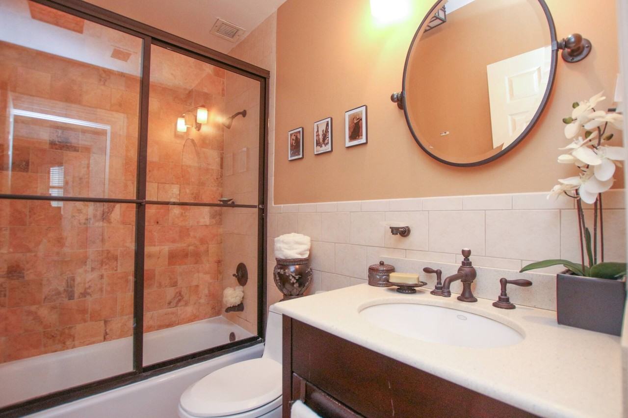 1325 13th St Nw #405 - Photo 5 of 8