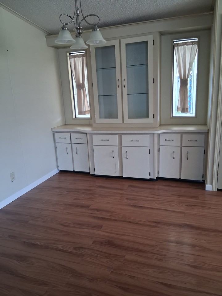51 Misty Falls Dr #NA - Photo 5 of 11