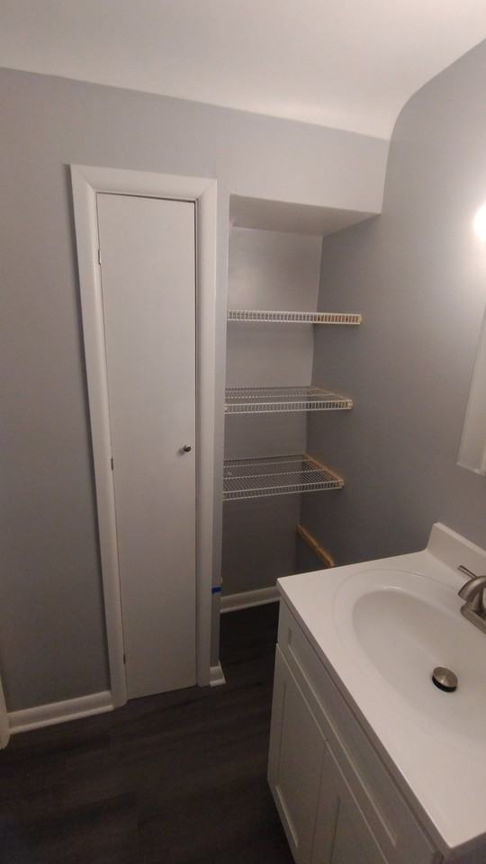 57 Kirby Ave #1 - Photo 7 of 10