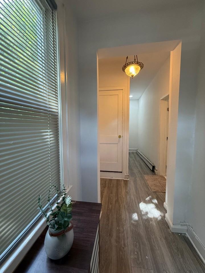 551 Hoboken Rd #NA - Photo 7 of 18