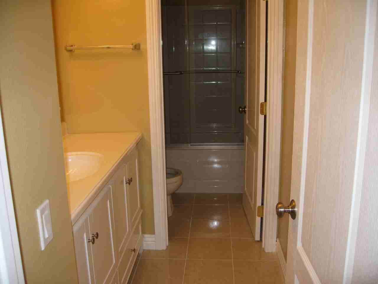 211 Briarwood - Photo 4 of 15