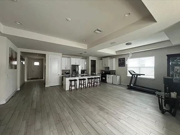 2065 Paragon Cir W #NA - Photo 7 of 7