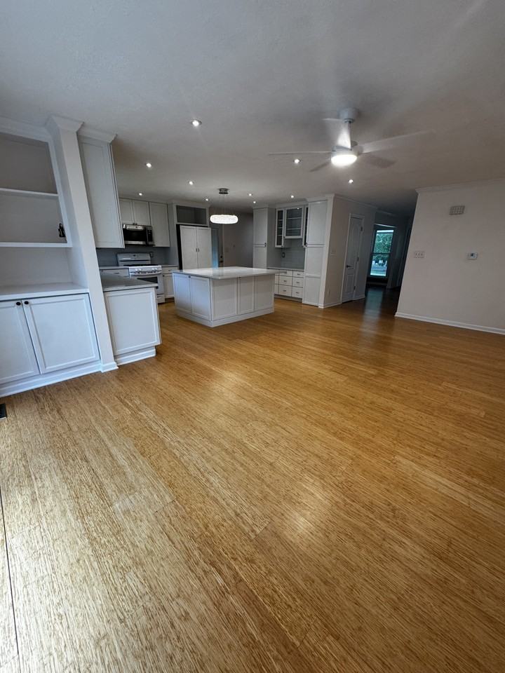 13153 Weatherfield Dr #NA - Photo 3 of 12