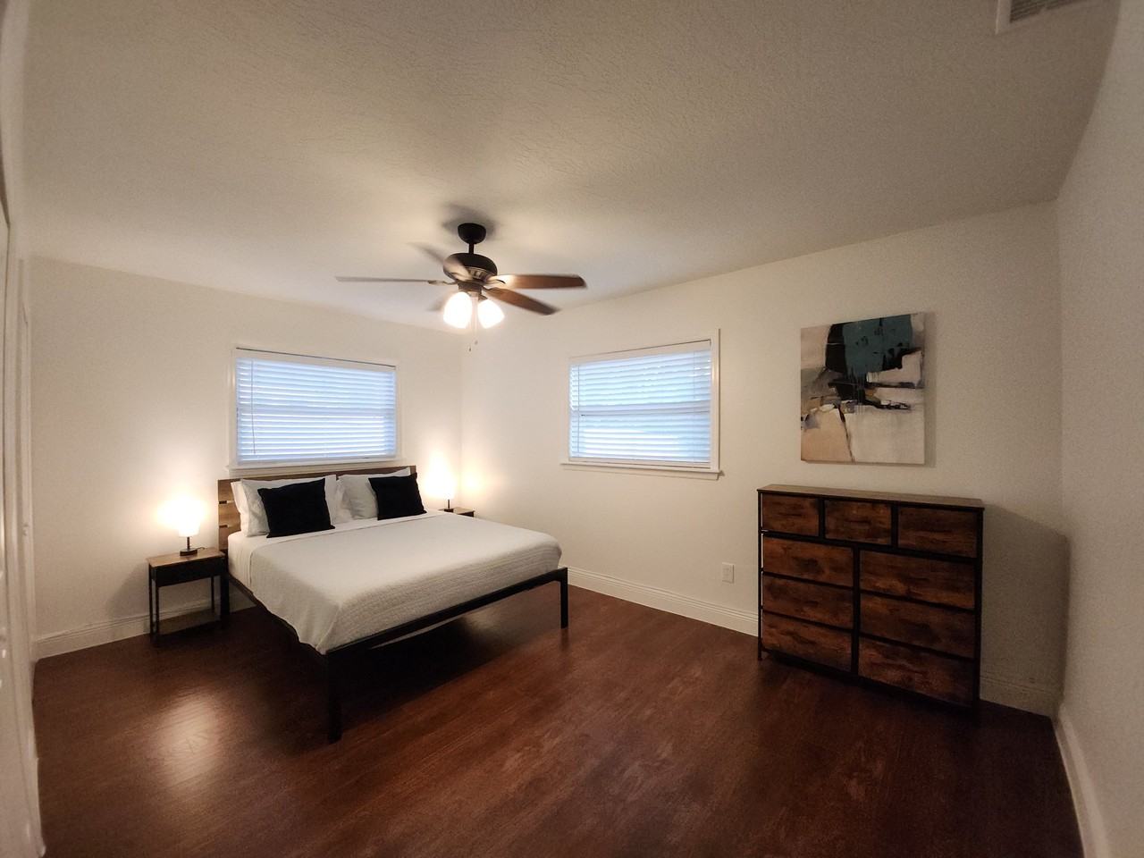 1581 Lotus Path - Photo 4 of 19