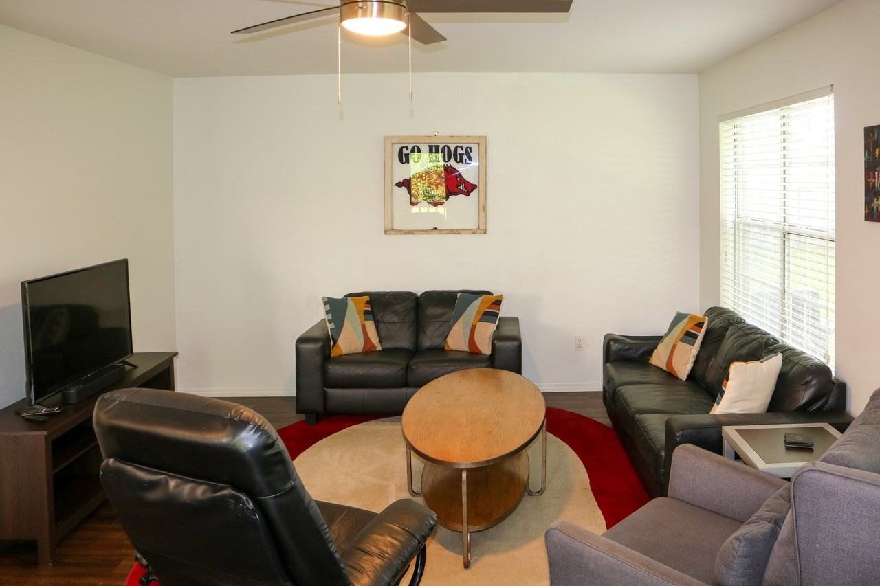 594 W Moan Pl - Photo 7 of 25