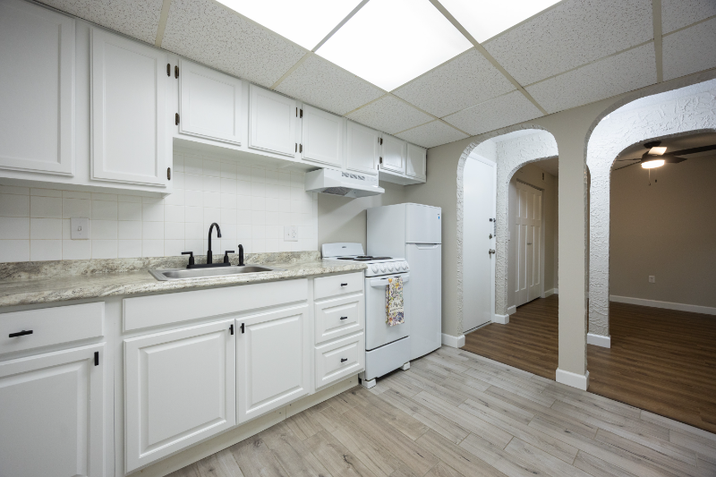 23 Shadowbrook Ln #23-6 - Photo 4 of 20