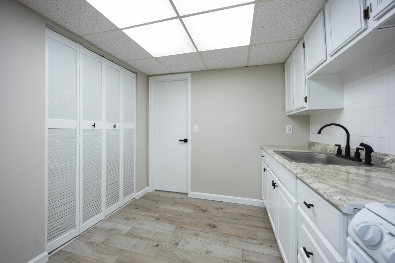 23 Shadowbrook Ln #23-6 - Photo 6 of 20