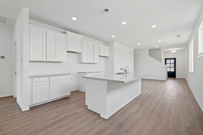 19126 Hazel Firs Ln - Photo 5 of 22