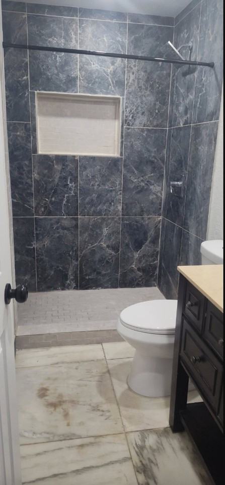 4639 Ethans Glenn Ave #A - Photo 3 of 8