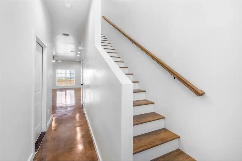 1540 W Long St - Photo 5 of 17