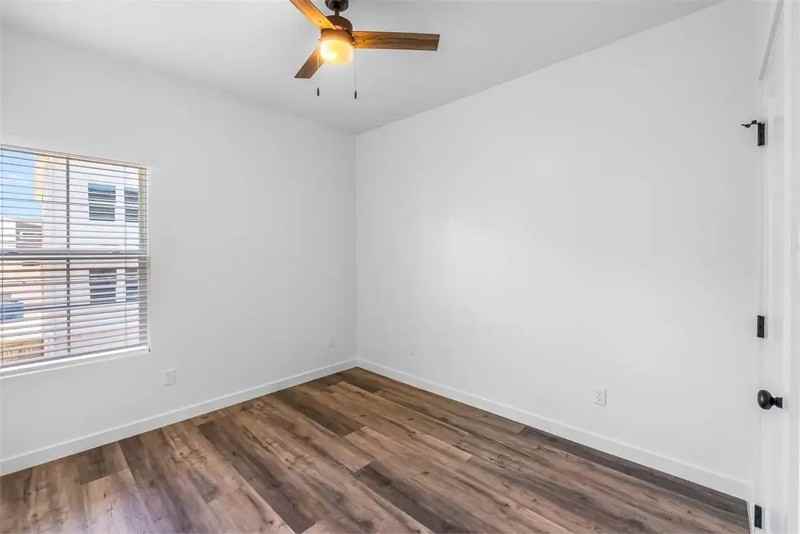 1540 W Long St - Photo 7 of 17