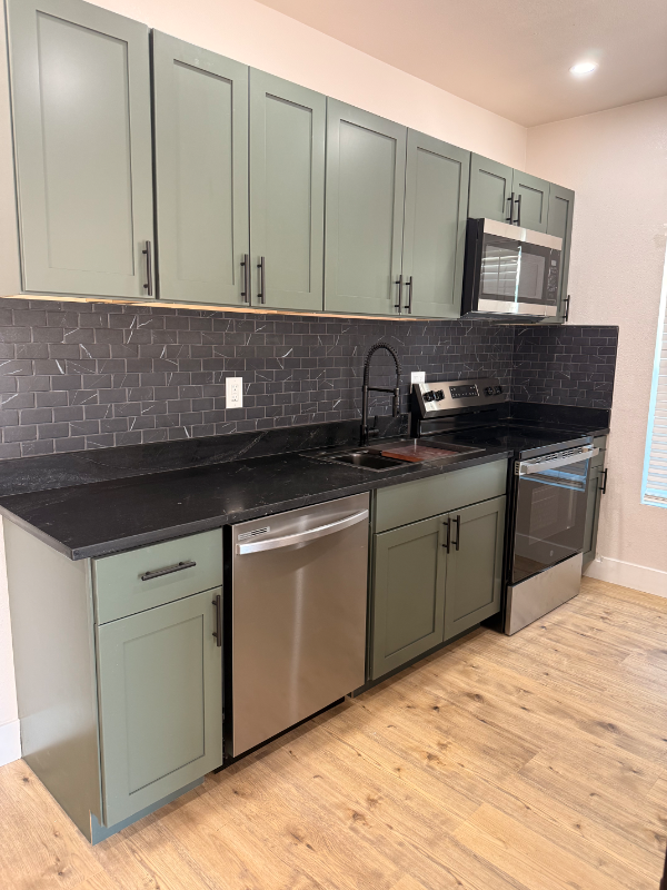 1016 E Mckinley St #1016 - Photo 2 of 21