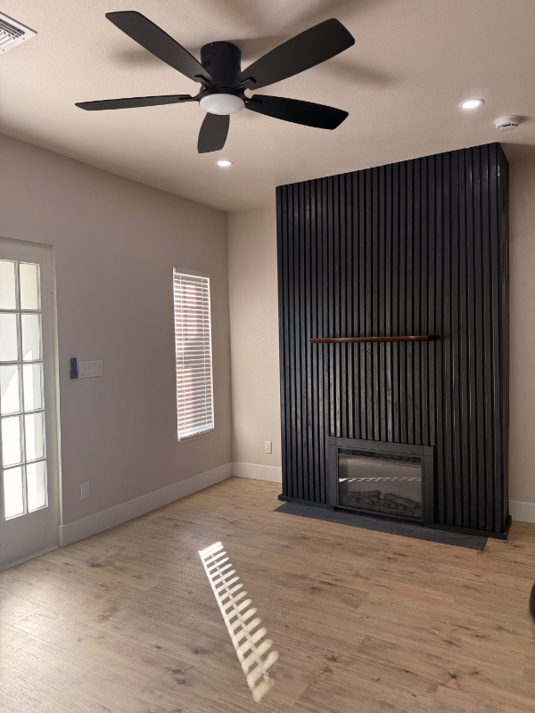 1016 E Mckinley St #1016 - Photo 4 of 21