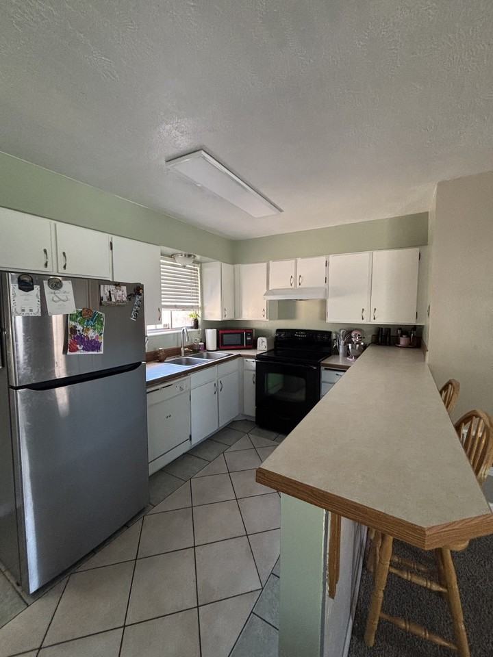 1705 Wn - Photo 4 of 10