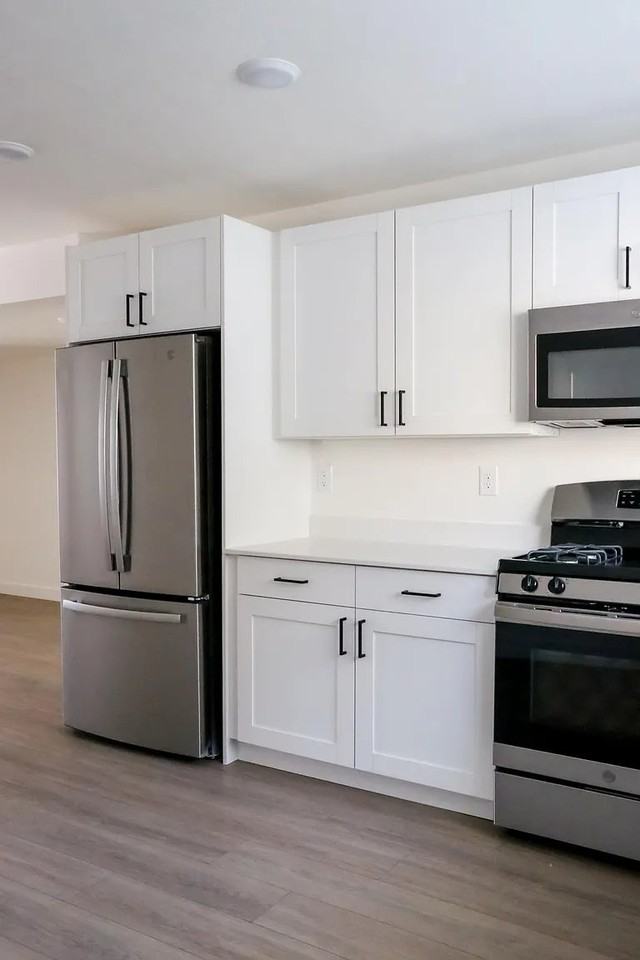 84 E St - Photo 4 of 10