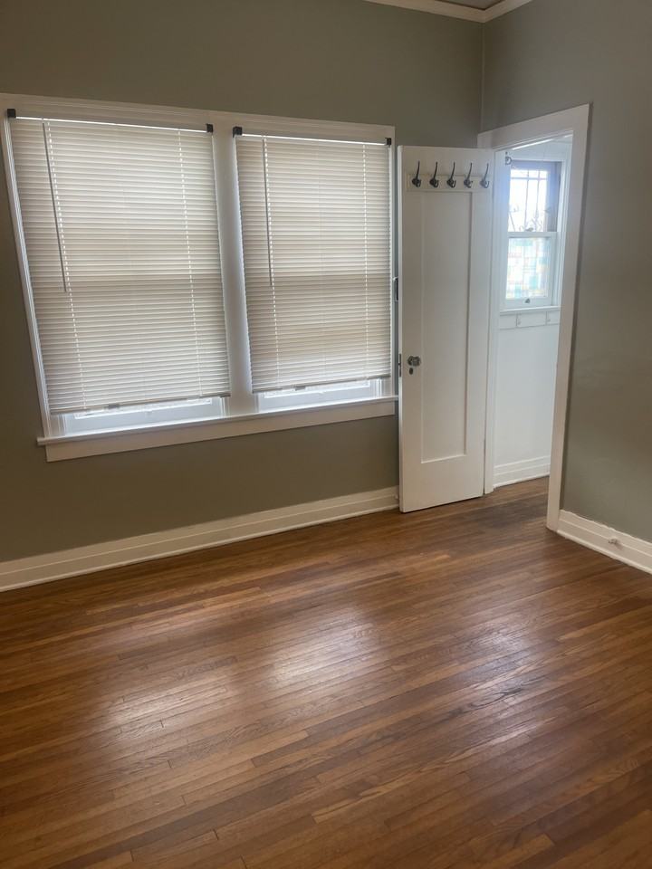 1416 12th Ave #1416-5 - Photo 4 of 5