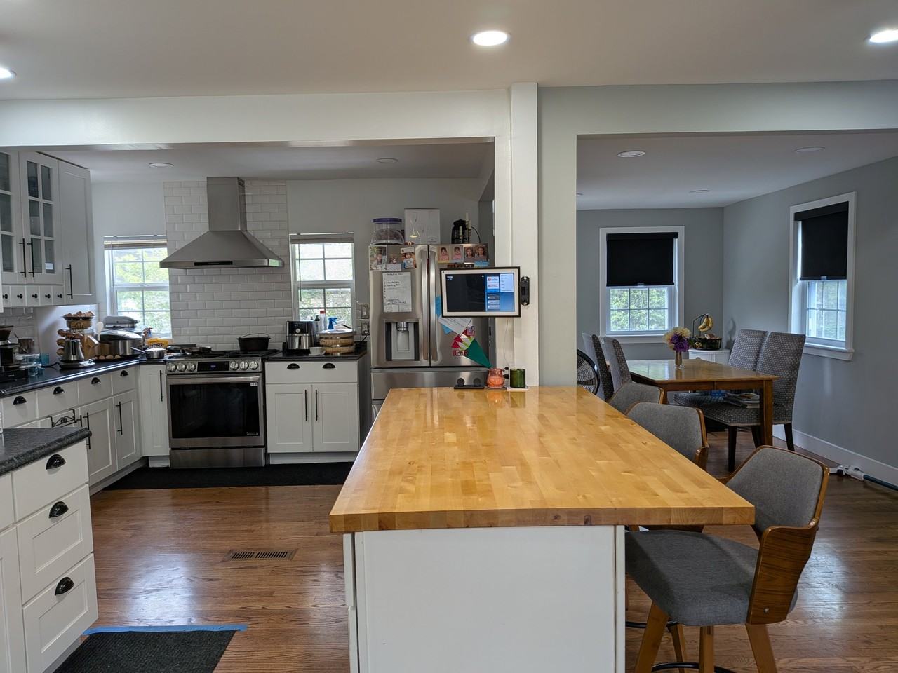 5208 59th Ave - Photo 4 of 19