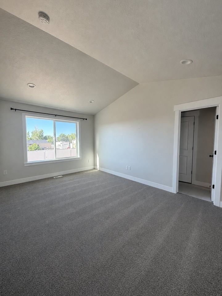 726 W Aly - Photo 7 of 16