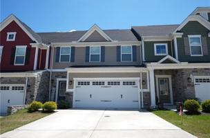 featured image of 3432 Foxglove Dr