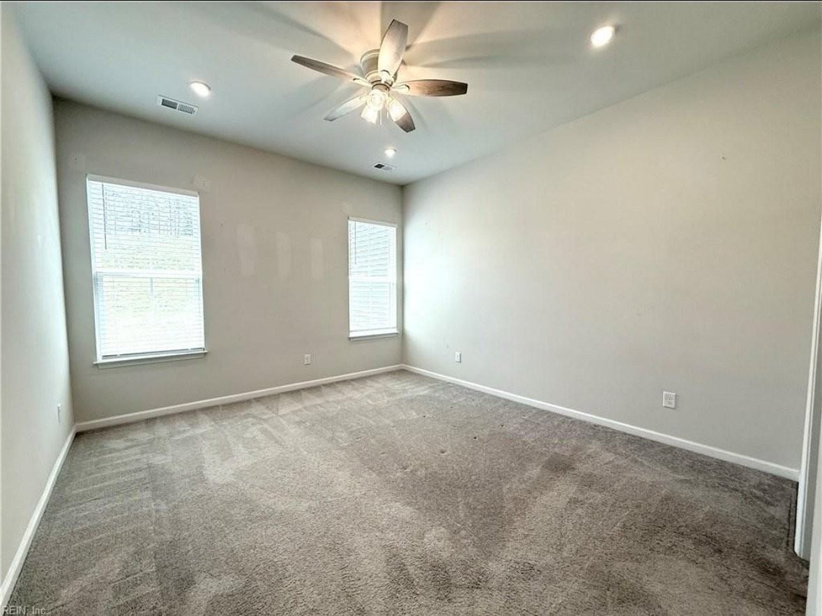3432 Foxglove Dr - Photo 6 of 11
