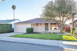featured image of 14571 Juniper St