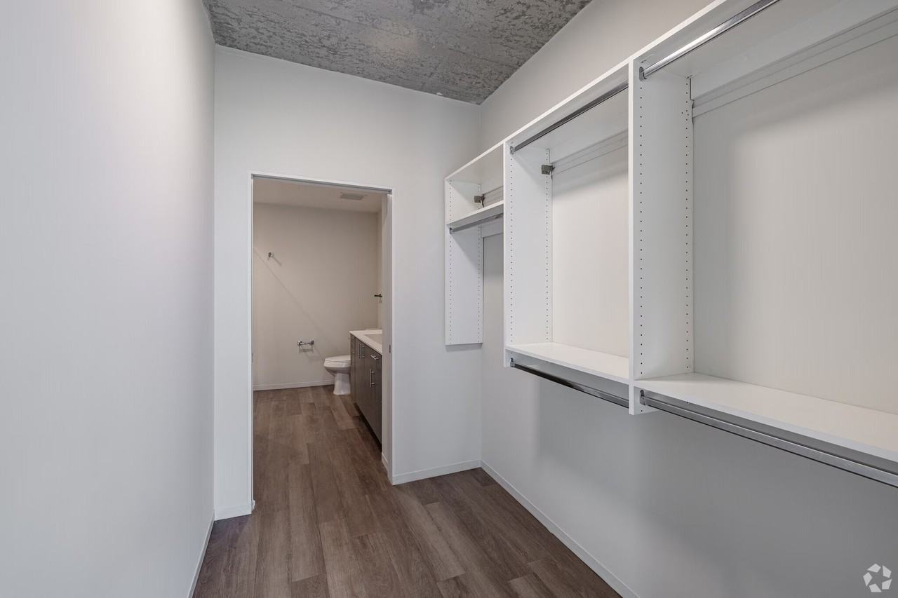 59 E 14th St - Photo 5 of 16