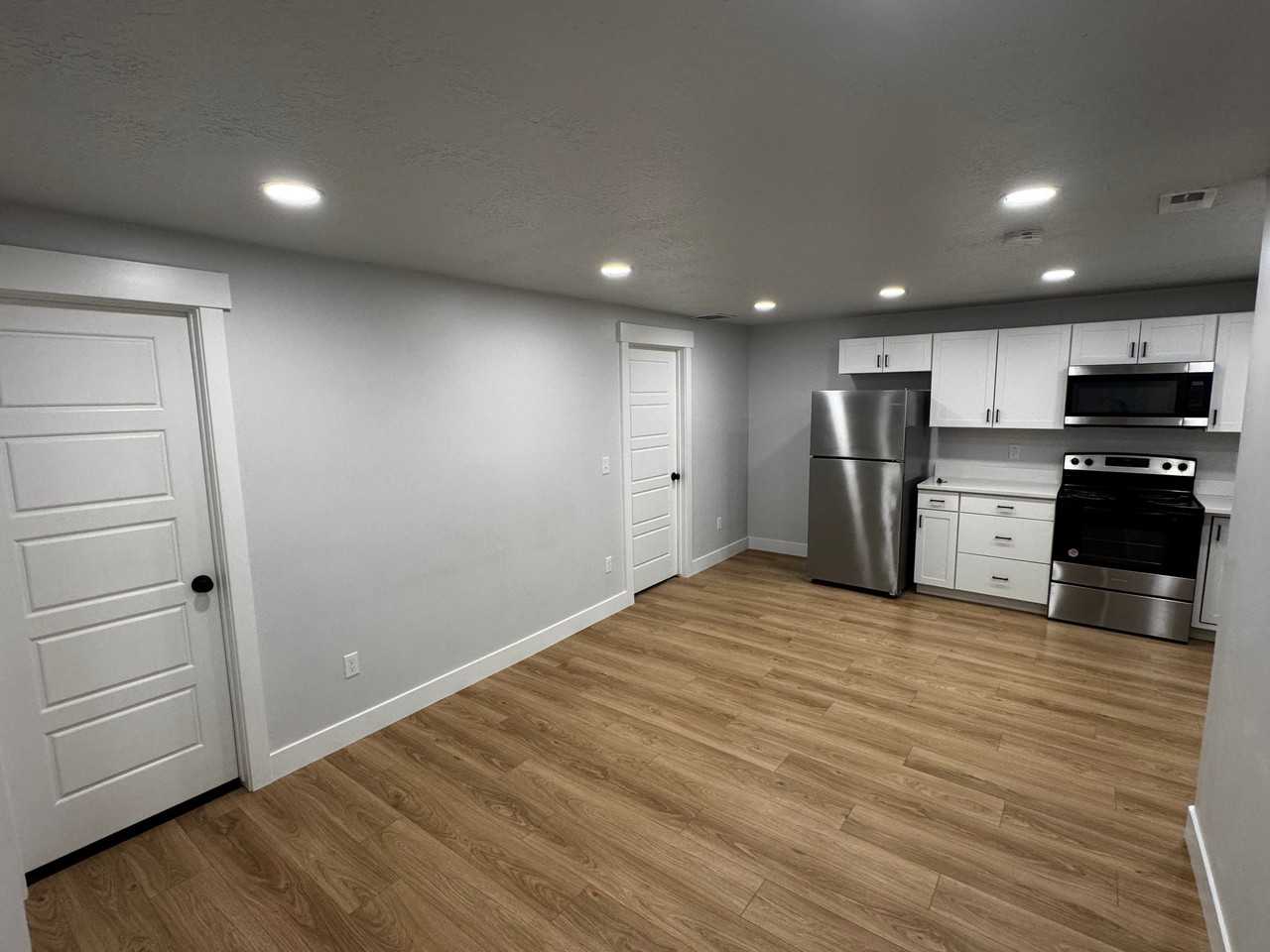 1484 N Sage Dr - Photo 6 of 20