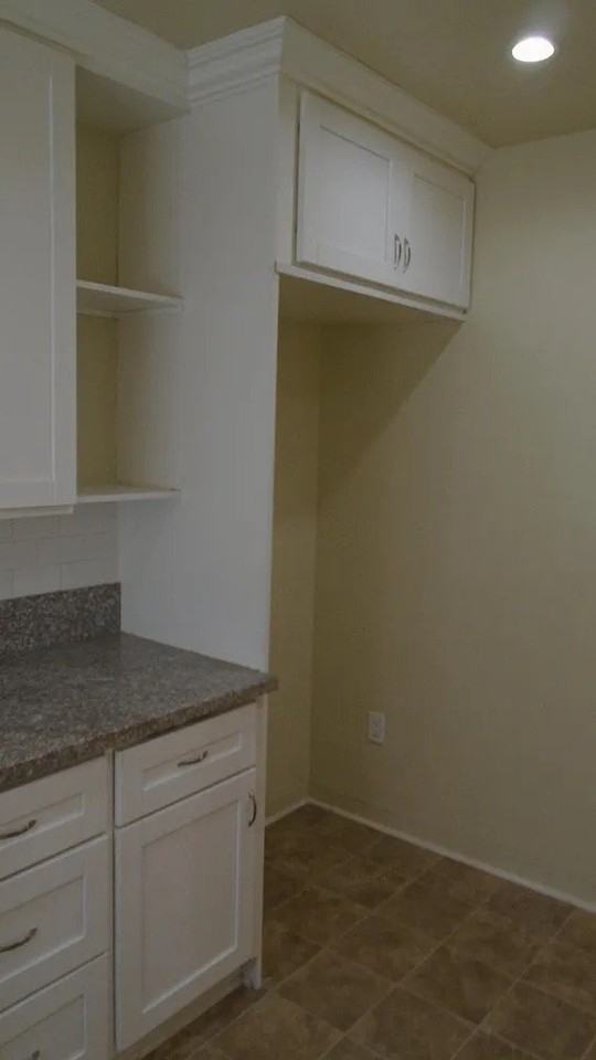 5151 E Carson St - Photo 3 of 20