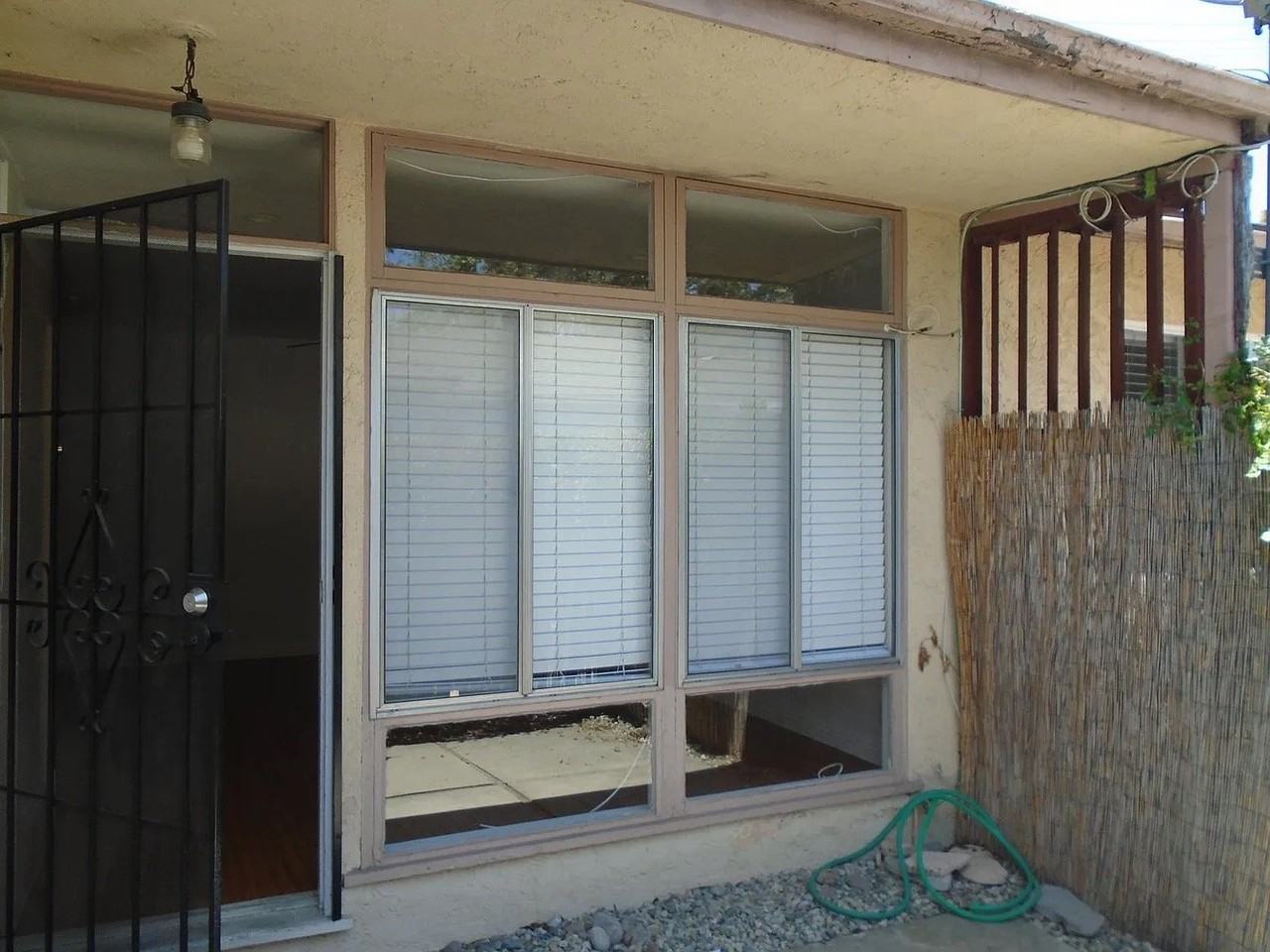 5151 E Carson St - Photo 4 of 20