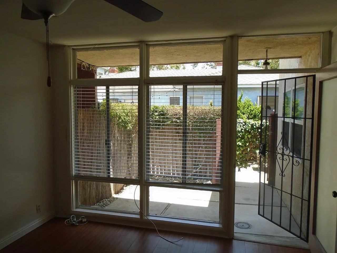 5151 E Carson St - Photo 7 of 20