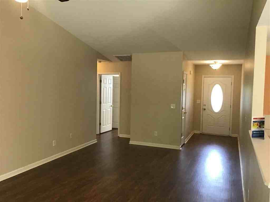 3028 Misty Ridge Ln - Photo 3 of 6