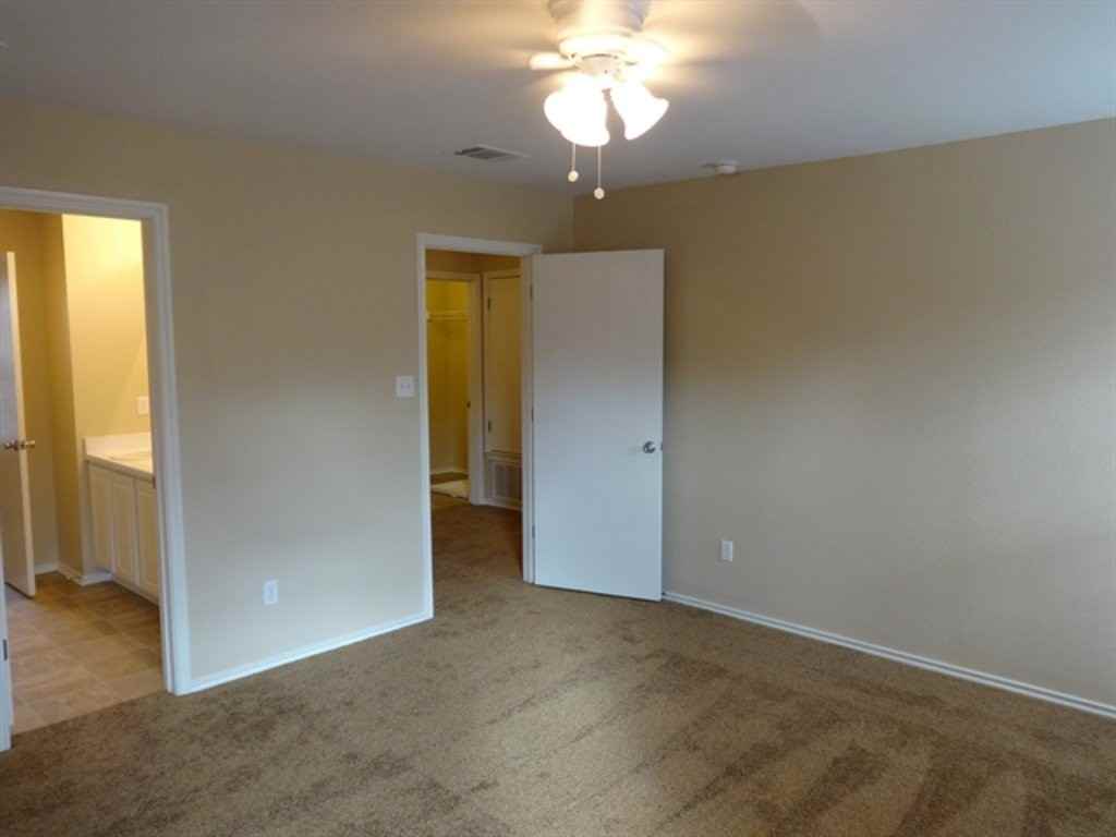 2722 Wolfcreek - Photo 2 of 5