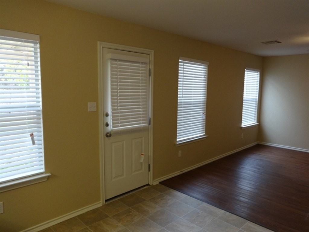 2722 Wolfcreek - Photo 3 of 5