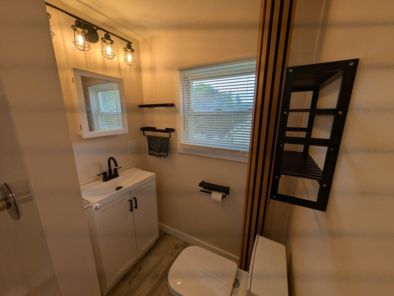 24 Depot St - Photo 6 of 20