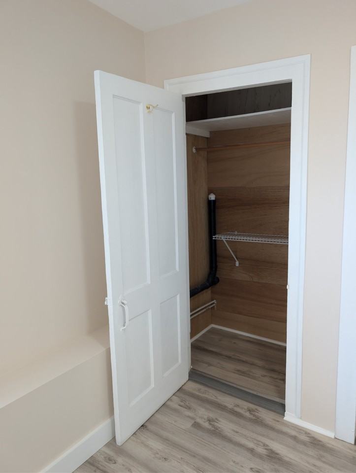 24 Depot St - Photo 7 of 20