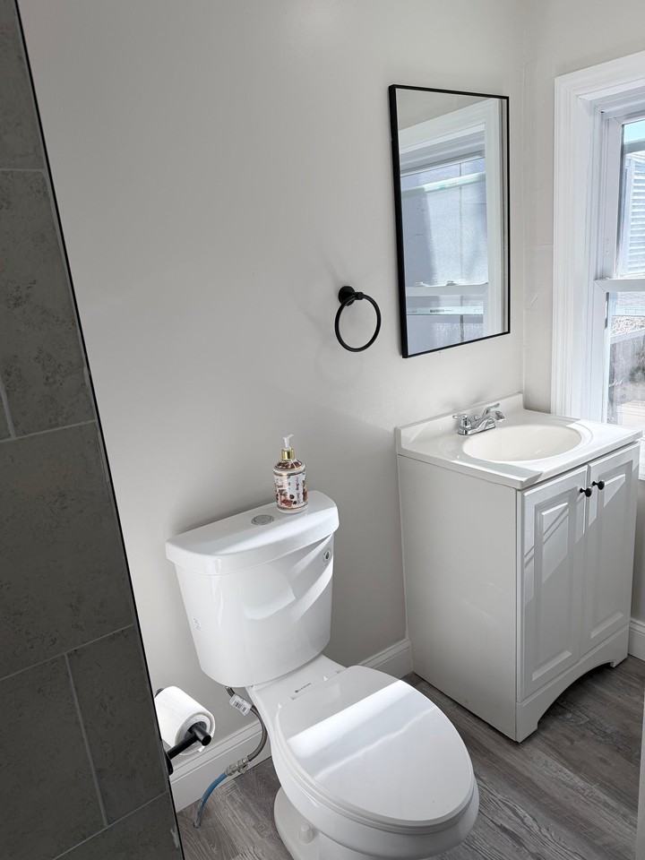 60 Hanover St #2 - Photo 6 of 6
