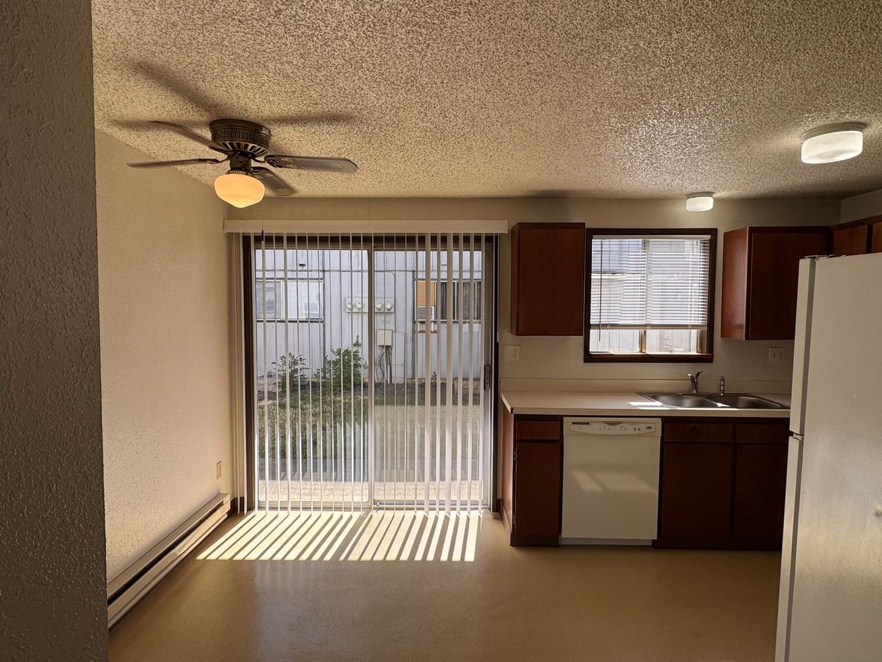 Bettis Wagoner Apts - Bldg 01 - Photo 2 of 11