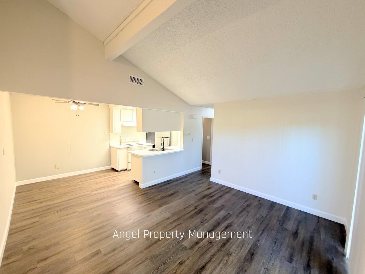 7887 Vistaridge Drive - Photo 4 of 25