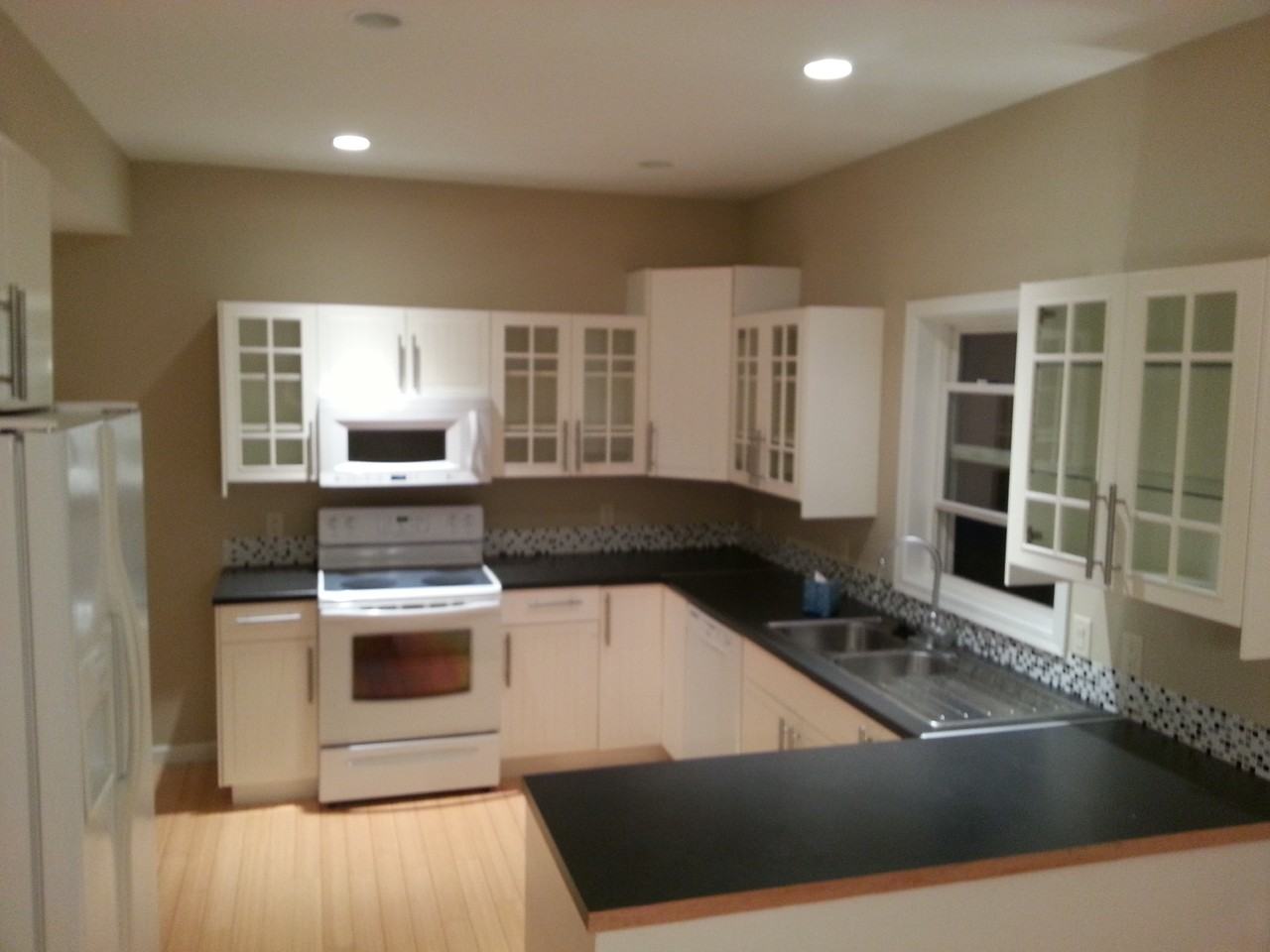 307 Douglas Dr #NA - Photo 3 of 19