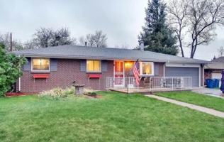 featured image of 423 S Hoyt St