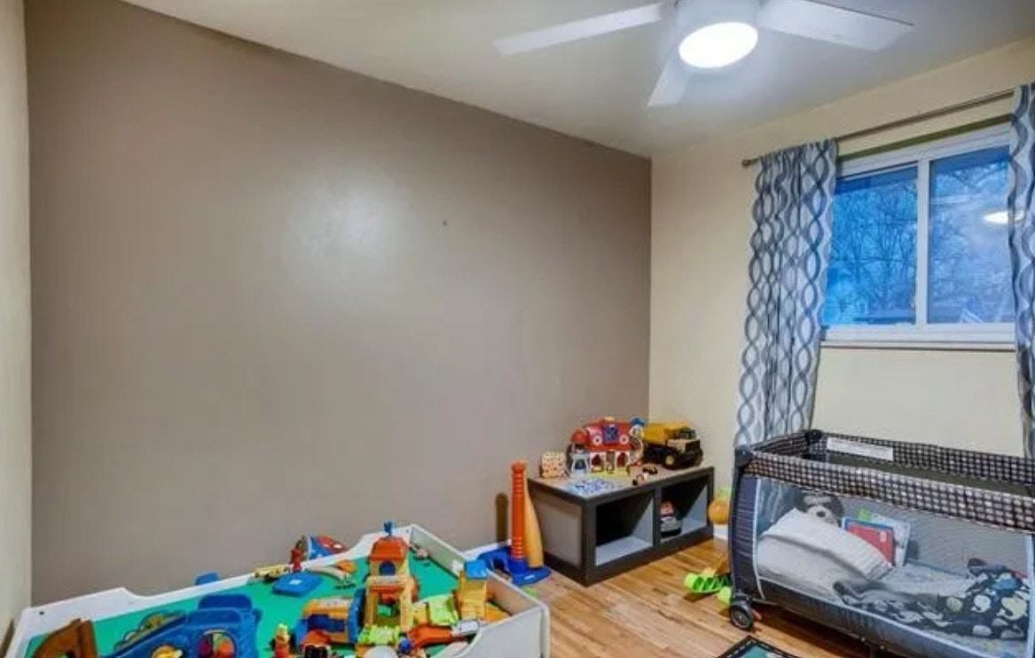 423 South Hoyt Street - Photo 5 of 9