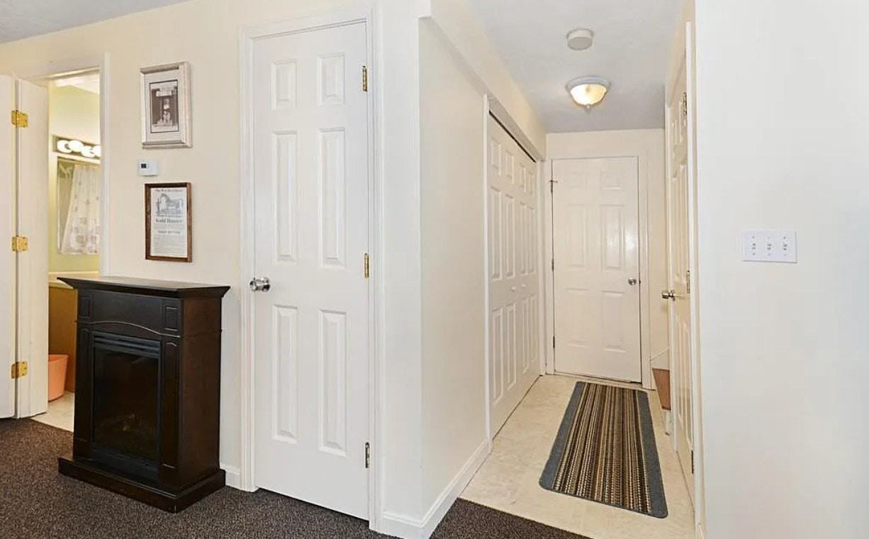 43 Wilbur Street - Photo 7 of 10
