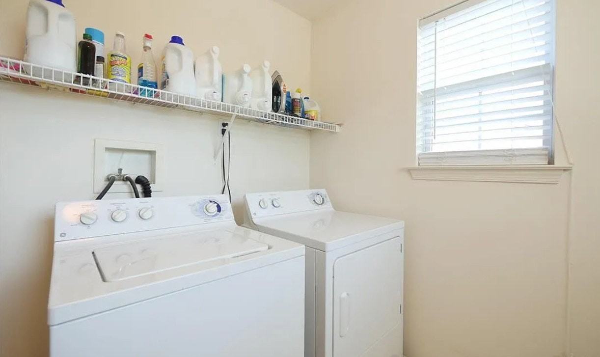 4333 Creek Road - Photo 7 of 11