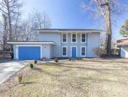 featured image of 4033 Foxwood Dr