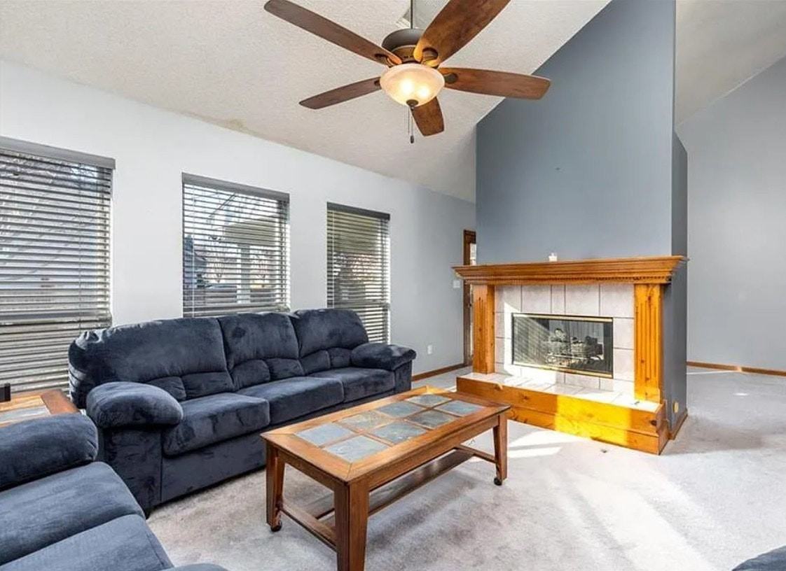 3400 Gateway Drive - Photo 4 of 11