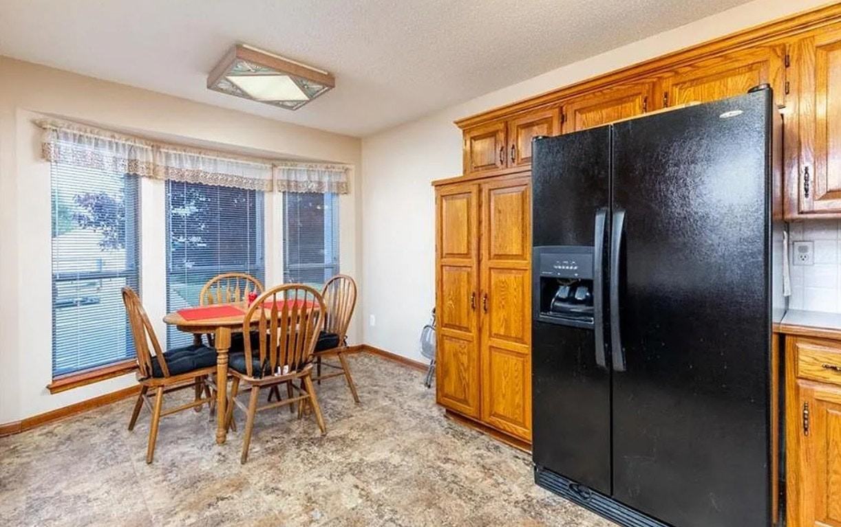 3400 Gateway Drive - Photo 6 of 11