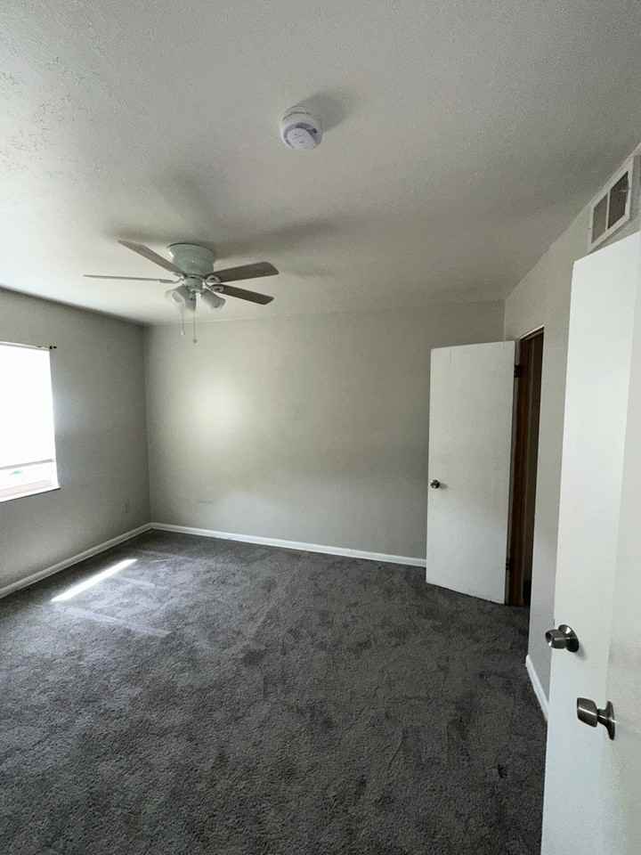 200 Solon Road - Photo 5 of 20