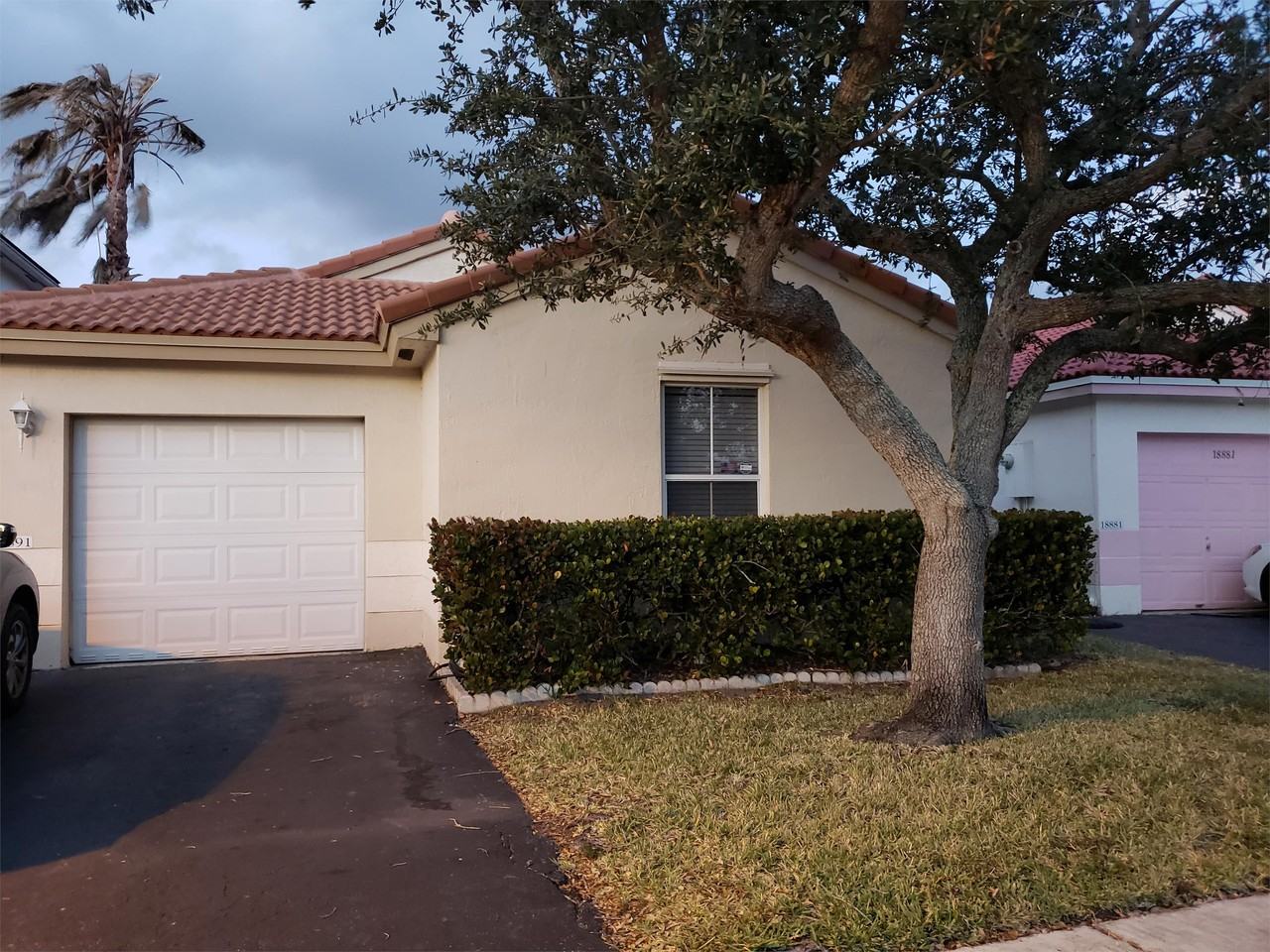 18891 Nw 19th St #1 - Photo 6 of 11